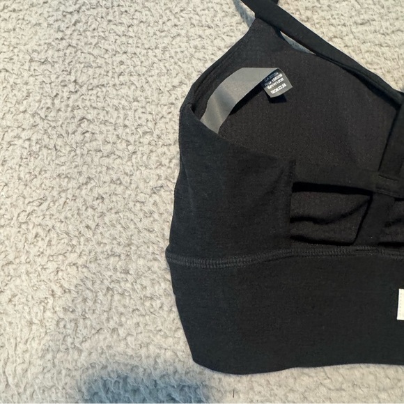 Vuori womens black long line elevation strappy sports bra size Small VW1008 - Picture 9 of 11
